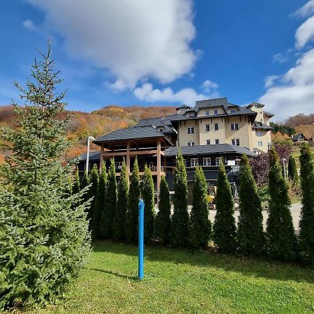 Planinsko Jutro - Brzece Centar Apartments, Kopaonik Екстериор снимка