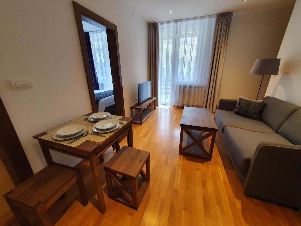 Planinsko Jutro - Brzece Centar Apartments, Kopaonik Екстериор снимка