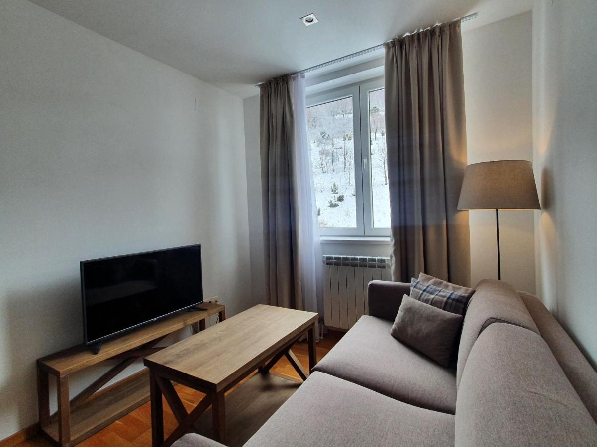 Planinsko Jutro - Brzece Centar Apartments, Kopaonik Екстериор снимка